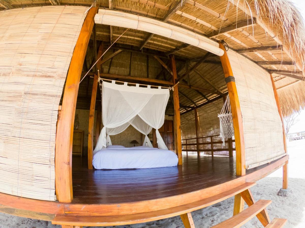 Costa Beach Resort & Club Waingapu Kültér fotó