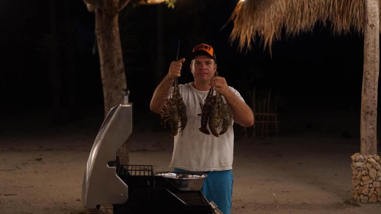 Costa Beach Resort & Club Waingapu Kültér fotó