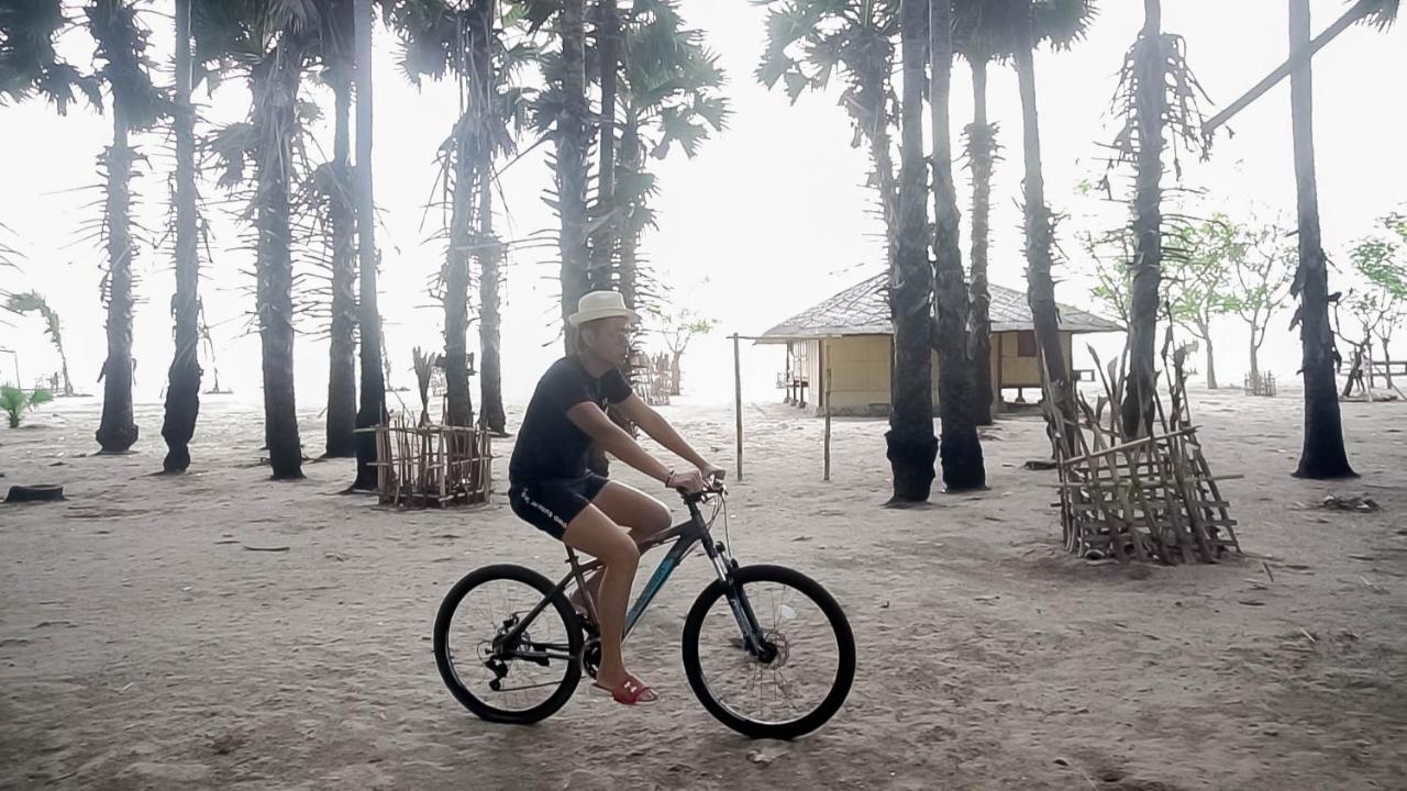 Costa Beach Resort & Club Waingapu Kültér fotó