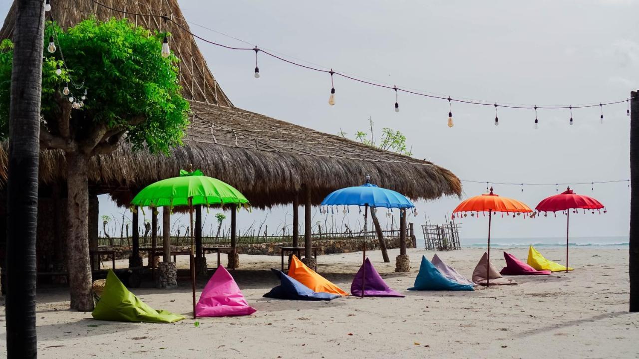 Costa Beach Resort & Club Waingapu Kültér fotó